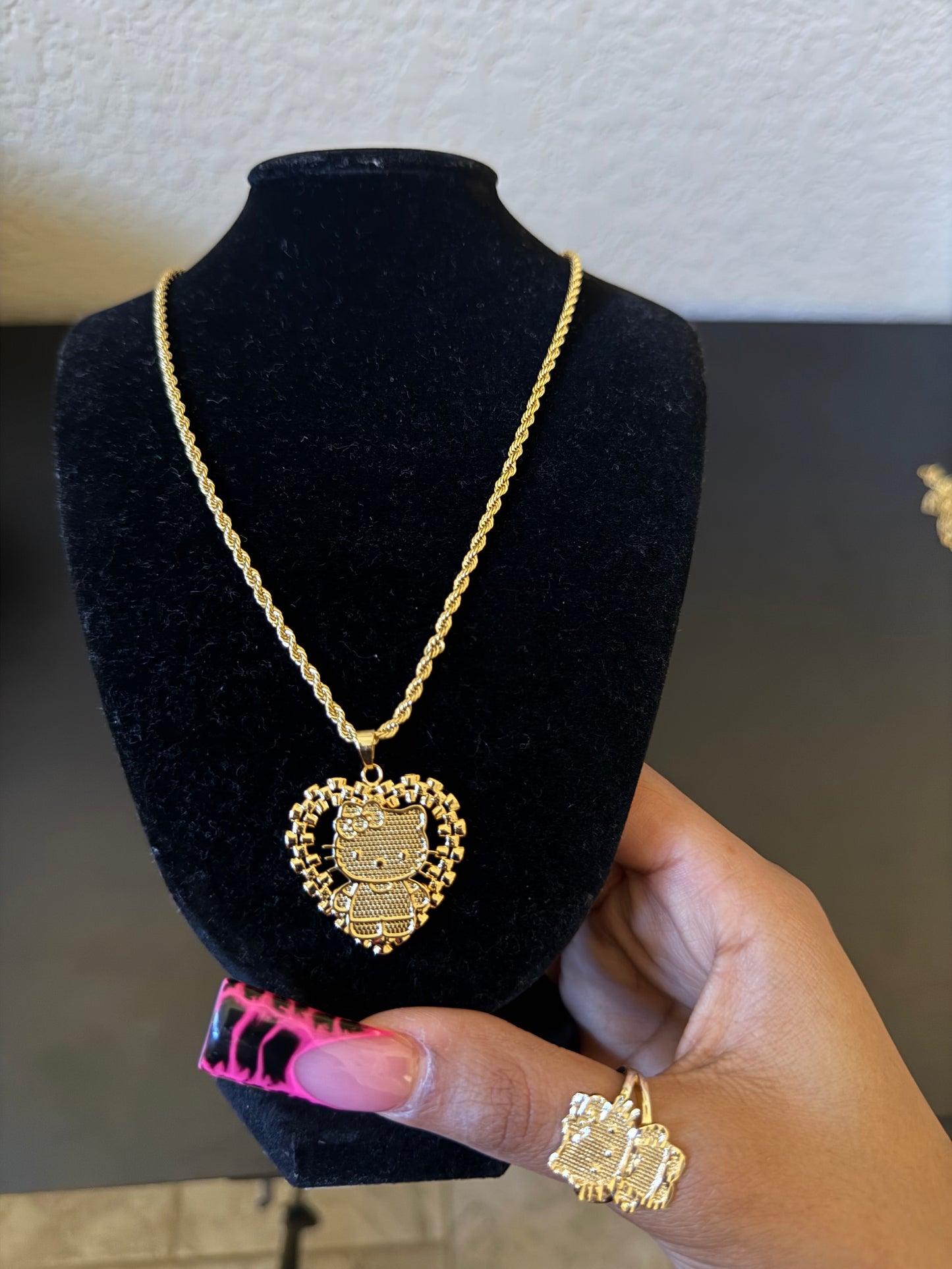 Hk Body Heart Necklace